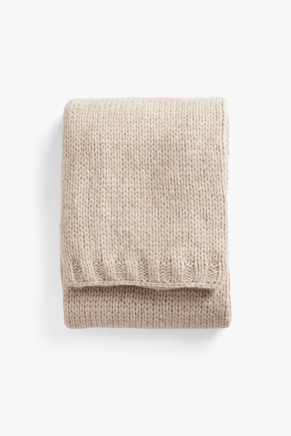 Alpaca Chunky Oversized Blanket - Image 2