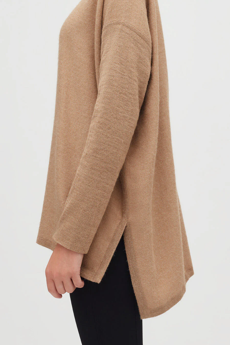Alpaca Open-Back Turtleneck Sweater - Image 15