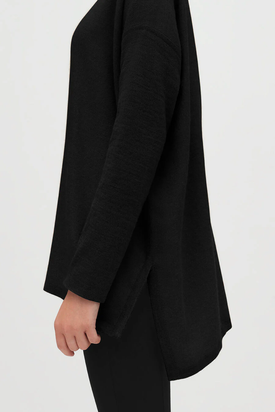Alpaca Open-Back Turtleneck Sweater - Image 4