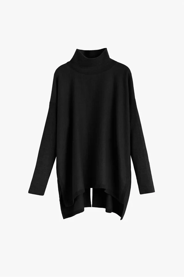 Alpaca Open-Back Turtleneck Sweater - Image 5