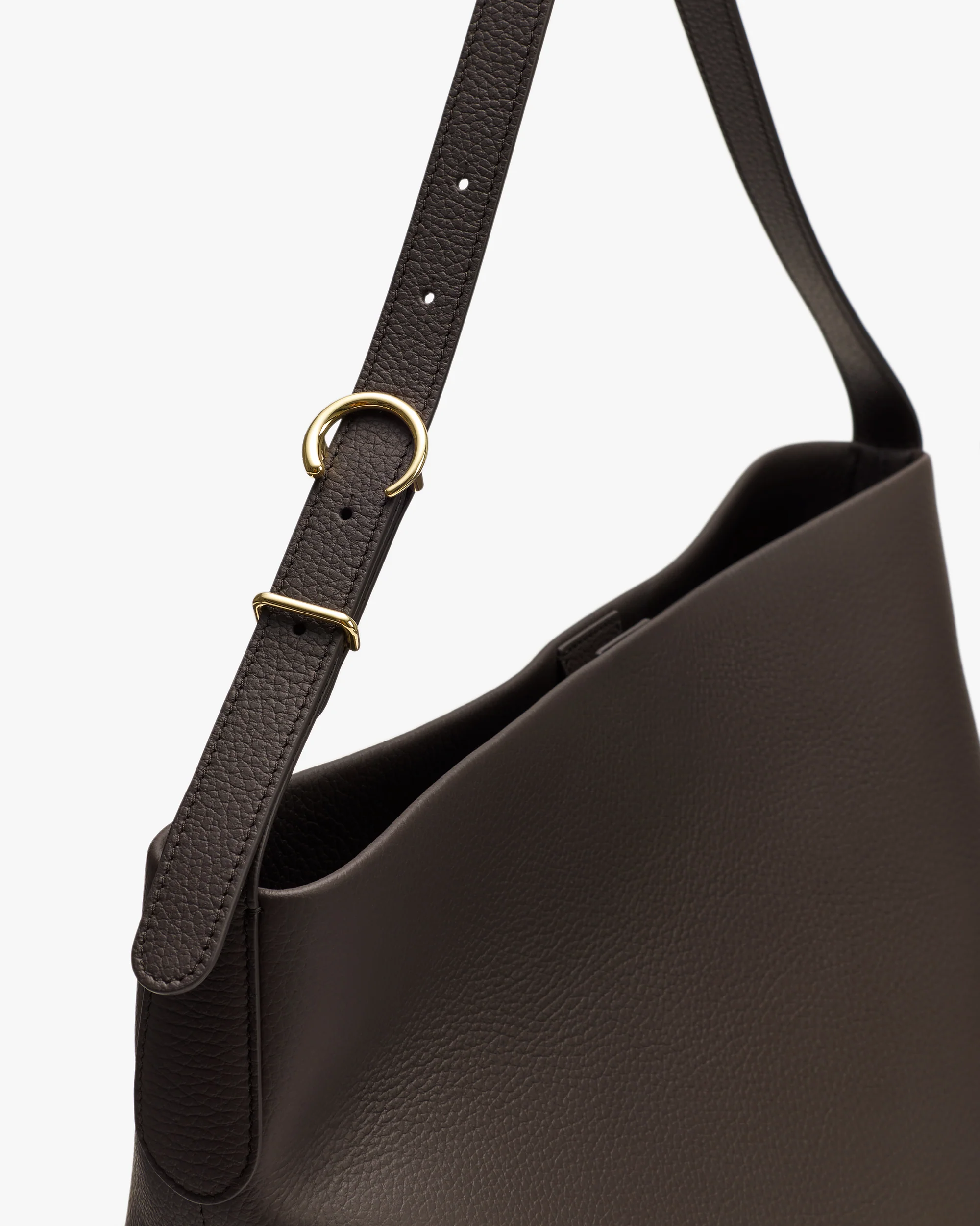 Camina Bucket Bag - Image 30