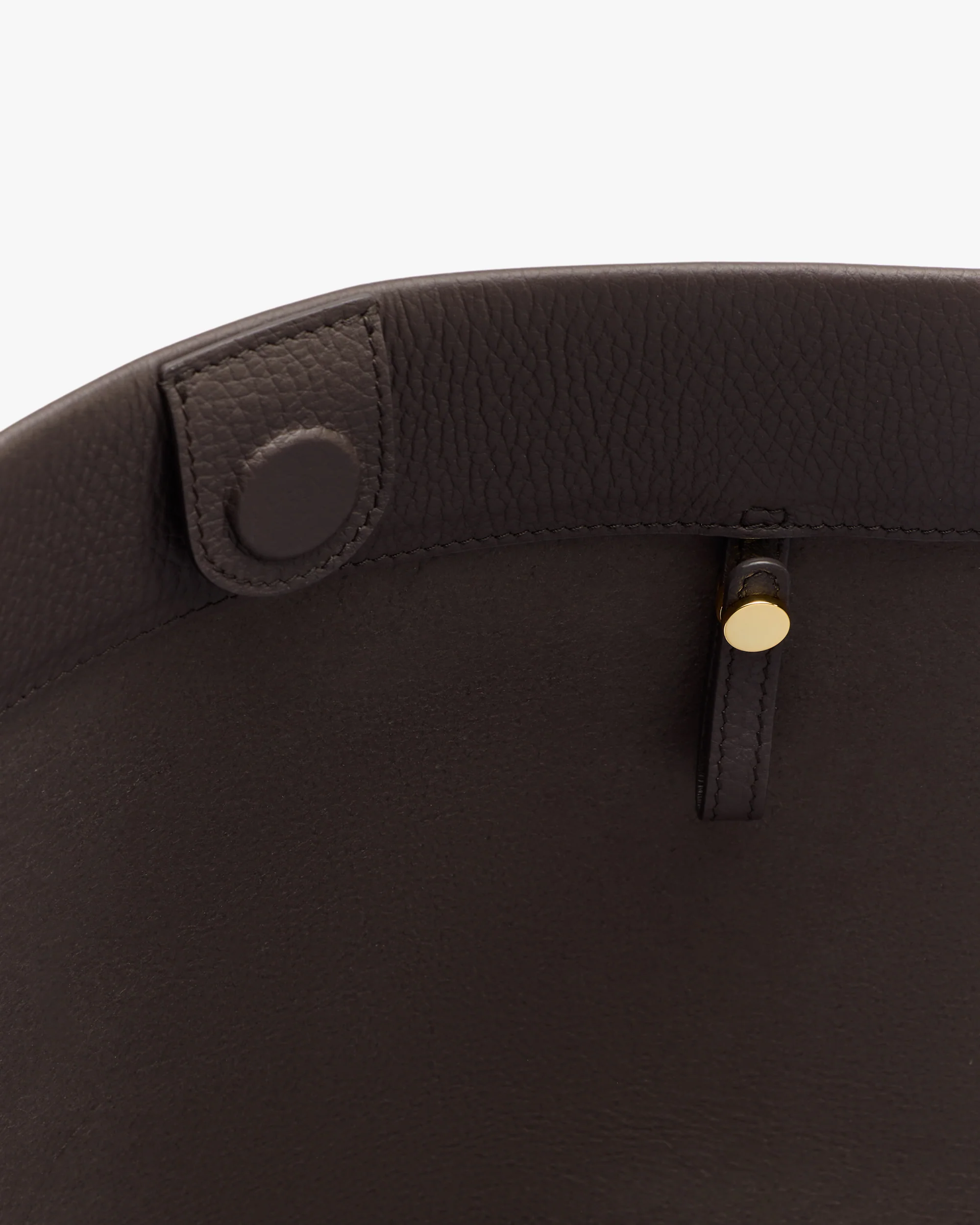 Camina Bucket Bag - Image 31