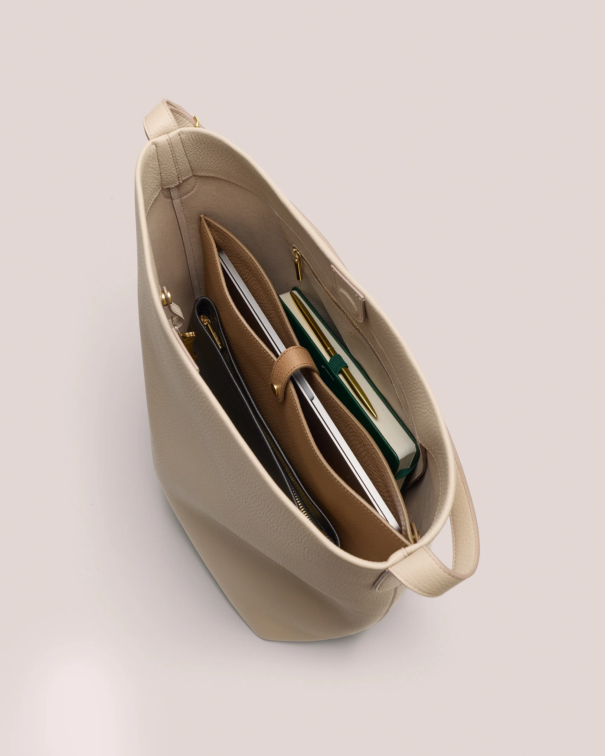 Camina Bucket Bag - Image 42