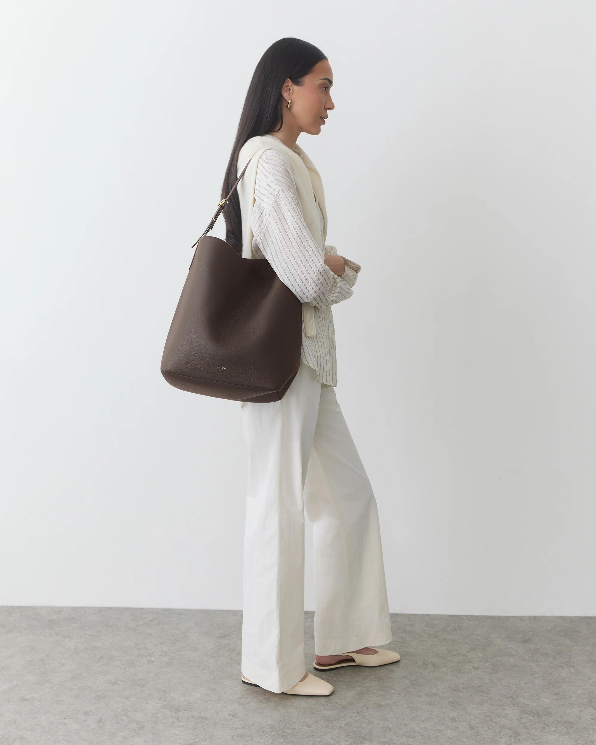 Camina Bucket Bag - Image 51