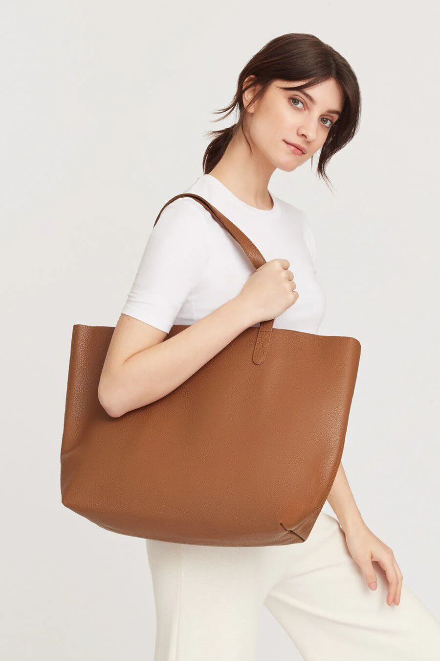 Classic Leather Tote - Image 20