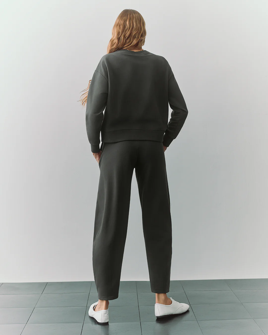 Fleece Cropped Sweatshirt - Image 13