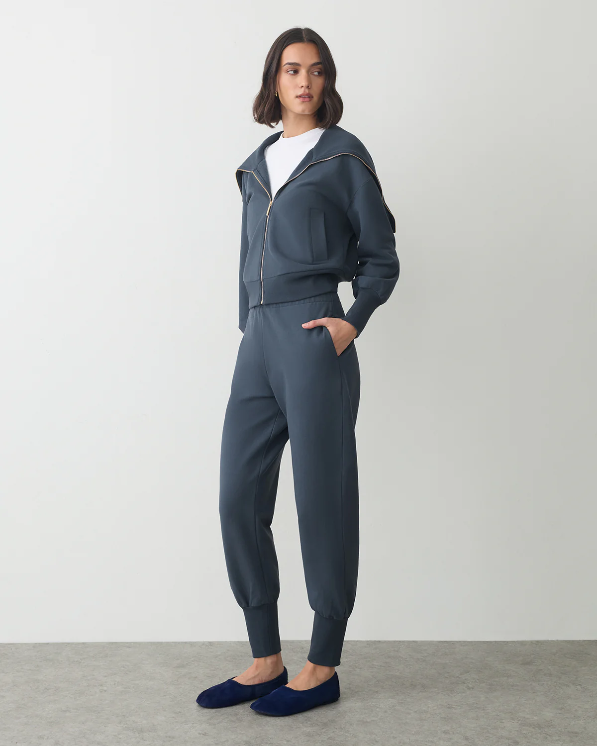 Fleece Oversized Collar Sweatshirt - Image 10