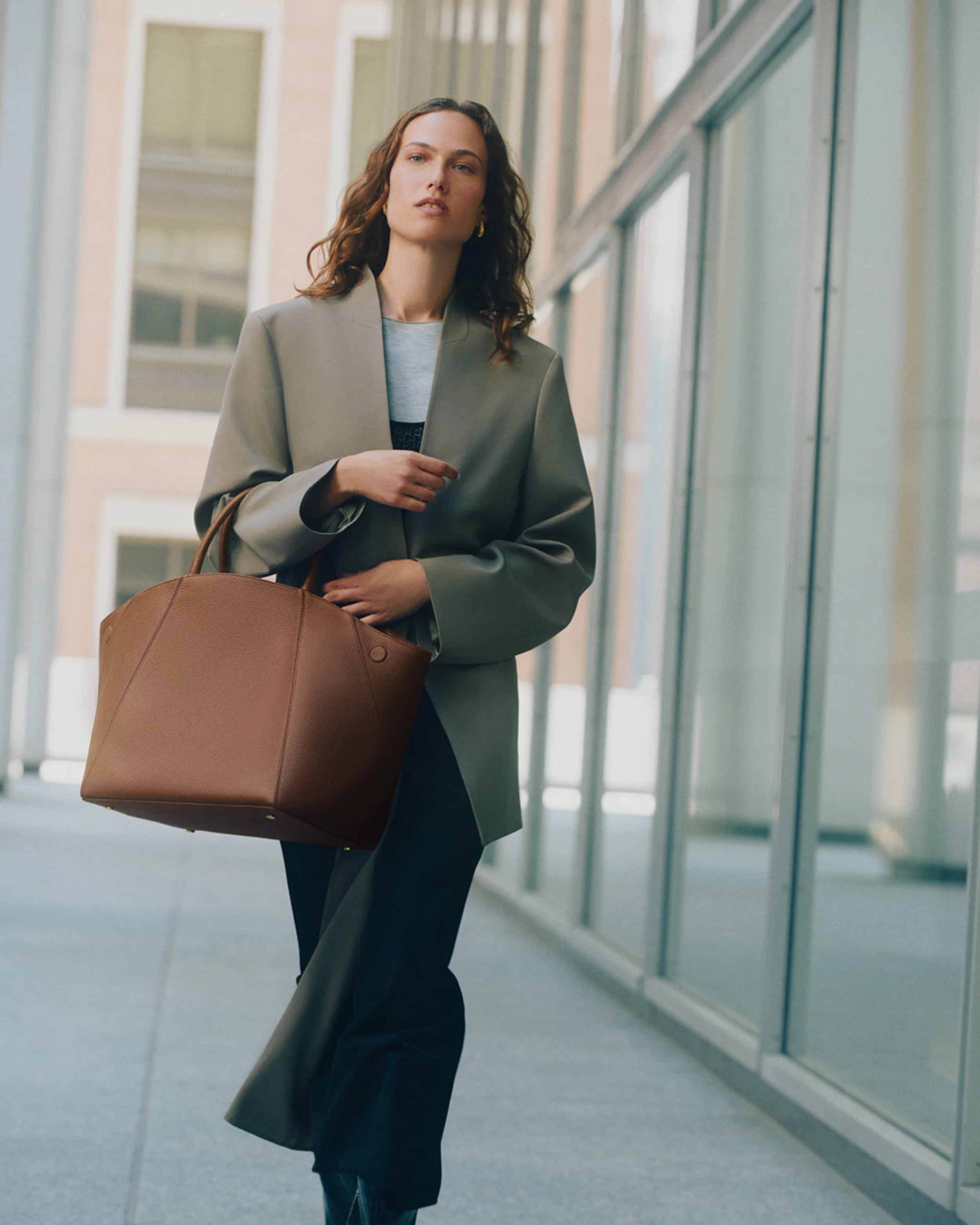 Forma Satchel - Image 13