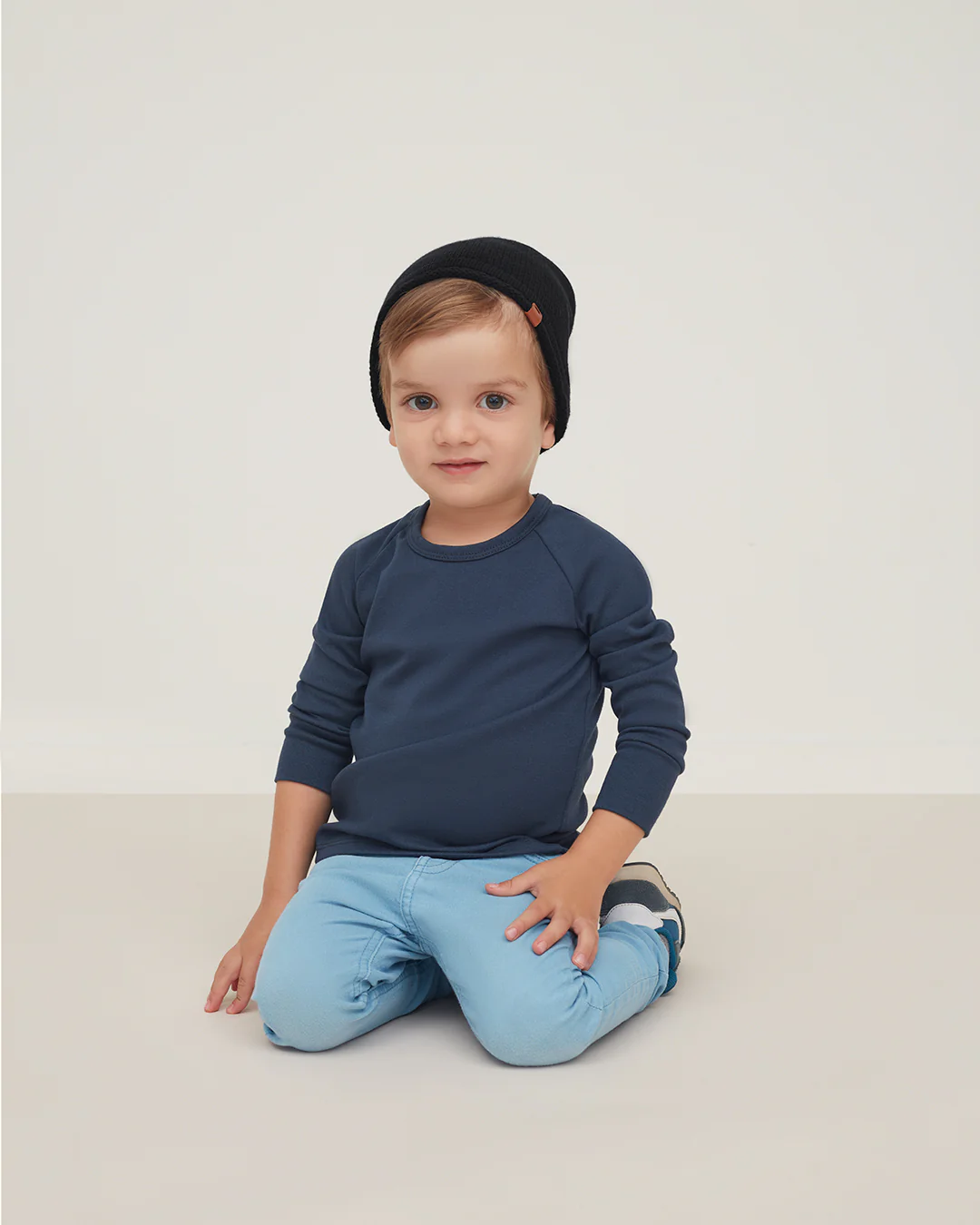 Kids Single-Origin Cashmere Beanie - Image 10
