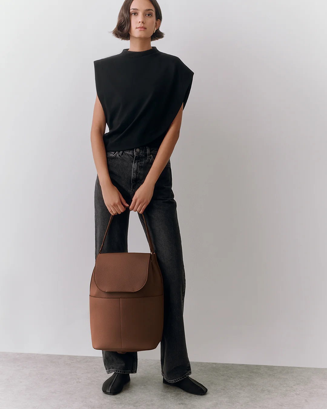 Leather Backpack 16-inch - Image 45