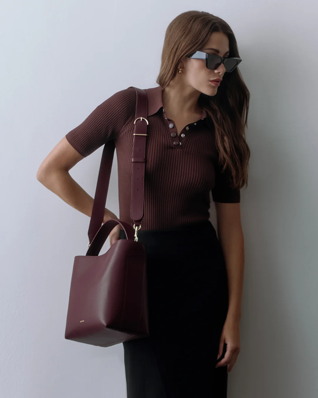 Linea Bucket Bag - Image 18