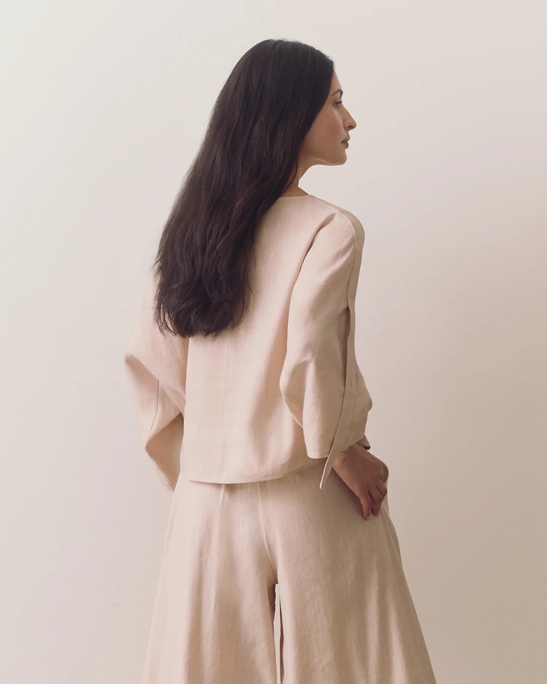 Linen Adjustable Sleeve Top