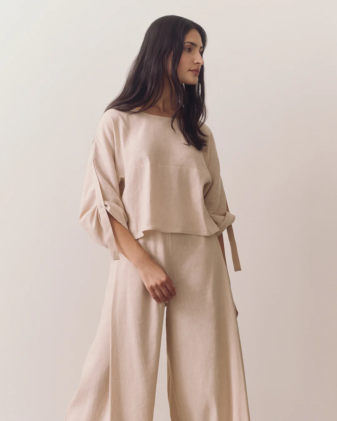 Linen Adjustable Sleeve Top - Image 3