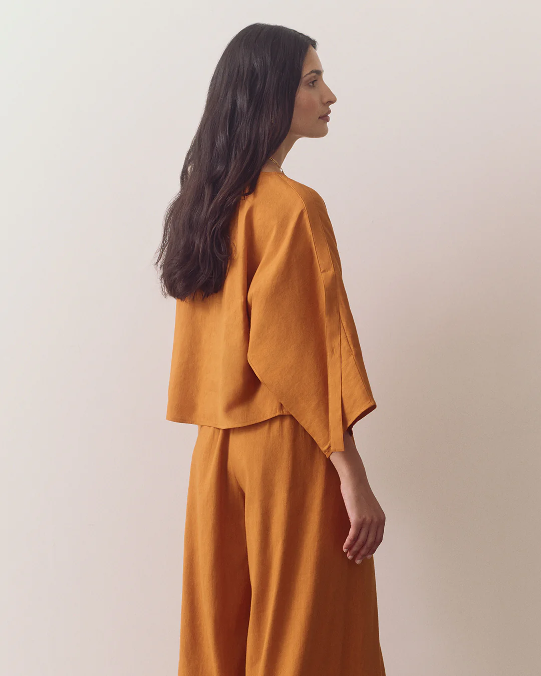 Linen Adjustable Sleeve Top - Image 9