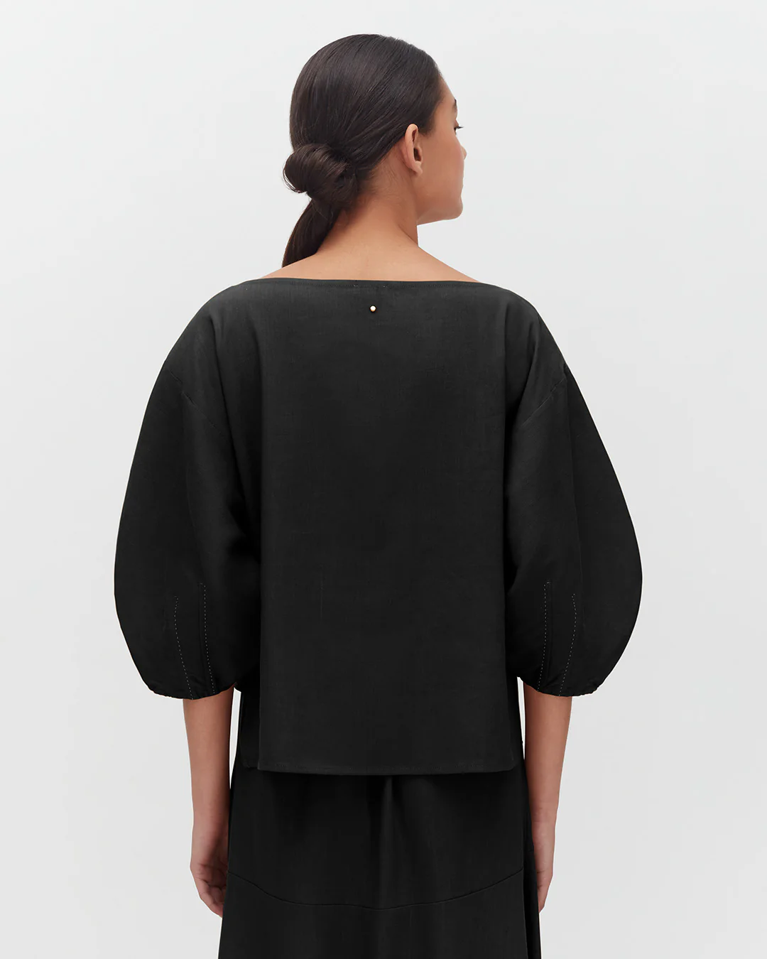 Linen Boatneck Top - Image 14