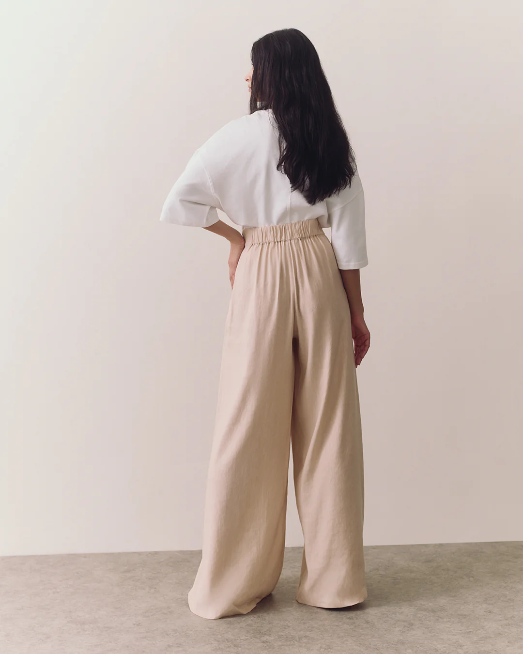 Linen Pleated Pants - Image 4