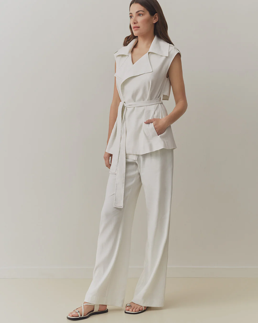 Linen Pleated Wide-Leg Pant - Image 4