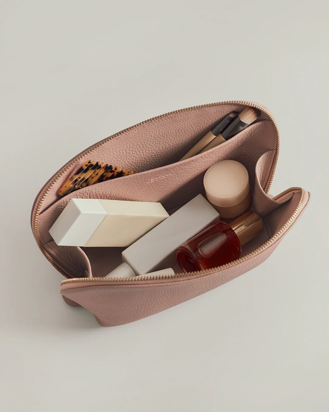 Medium Travel Case - Image 131