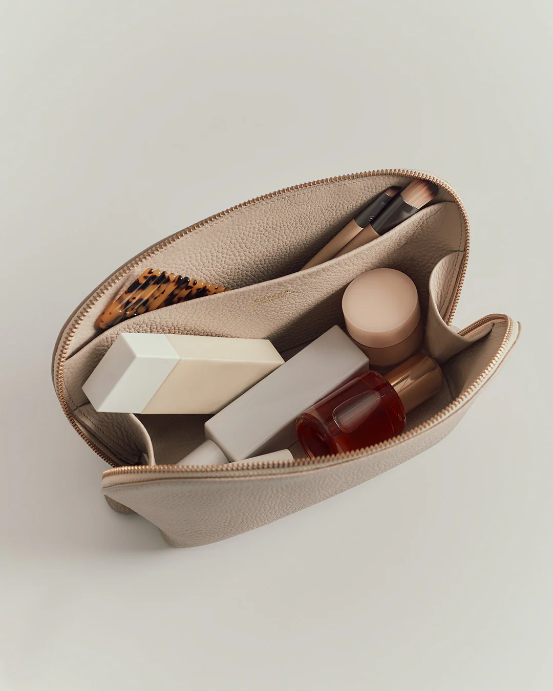 Medium Travel Case - Image 86