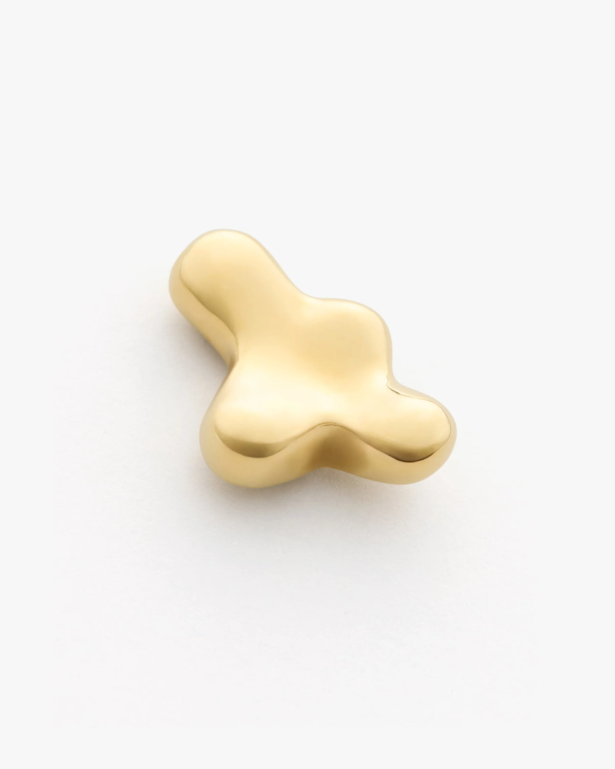 Nube Stud Earrings - Image 3