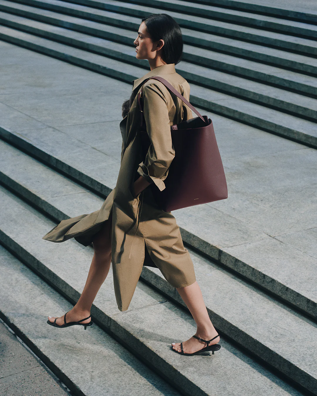 Oversized Linea Bag - Image 23