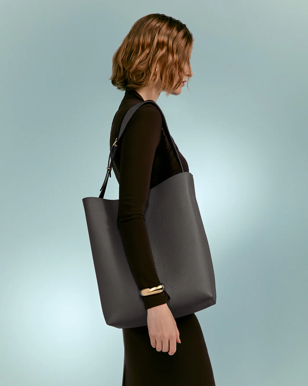 Oversized Linea Bag - Image 29