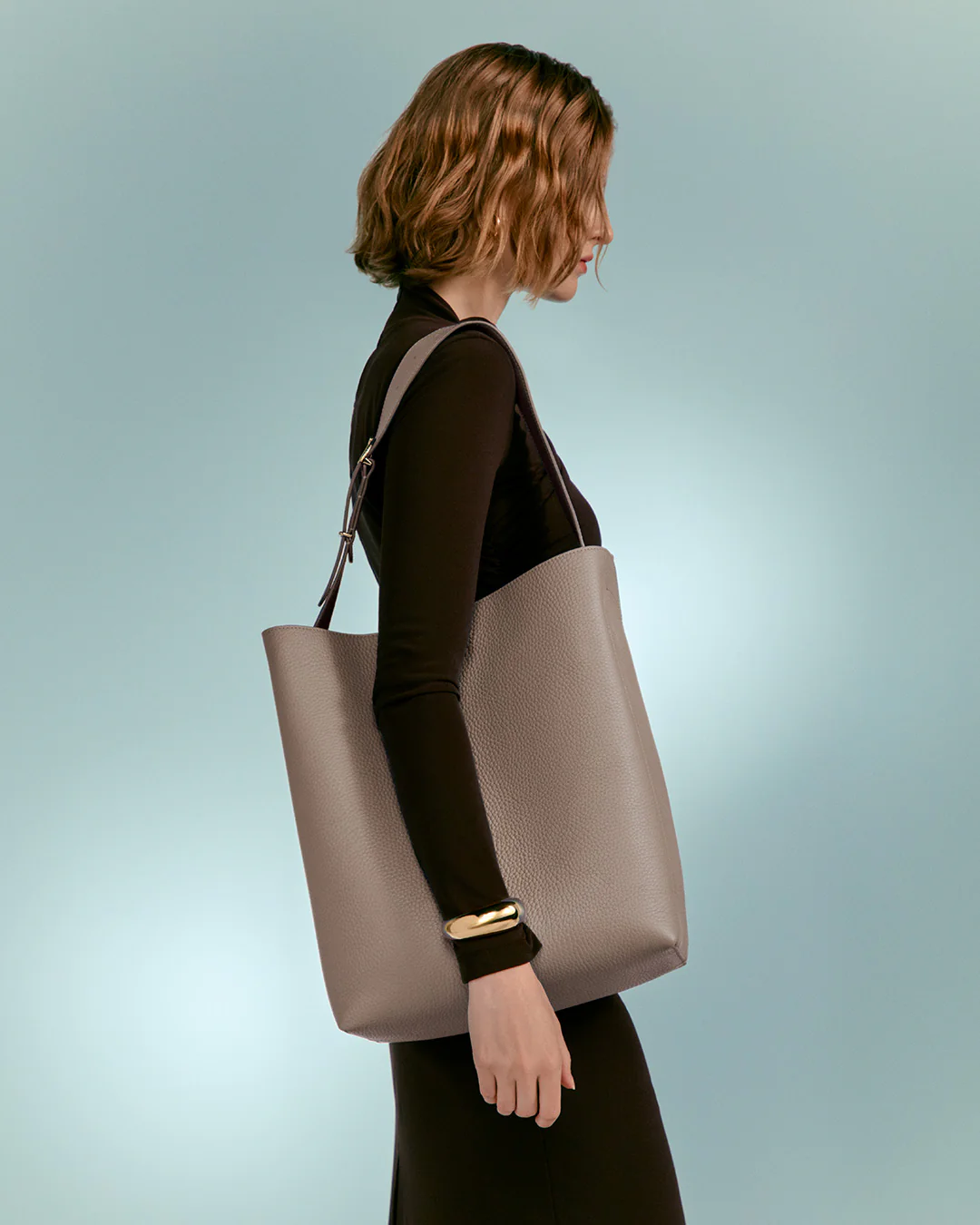 Oversized Linea Bag - Image 30