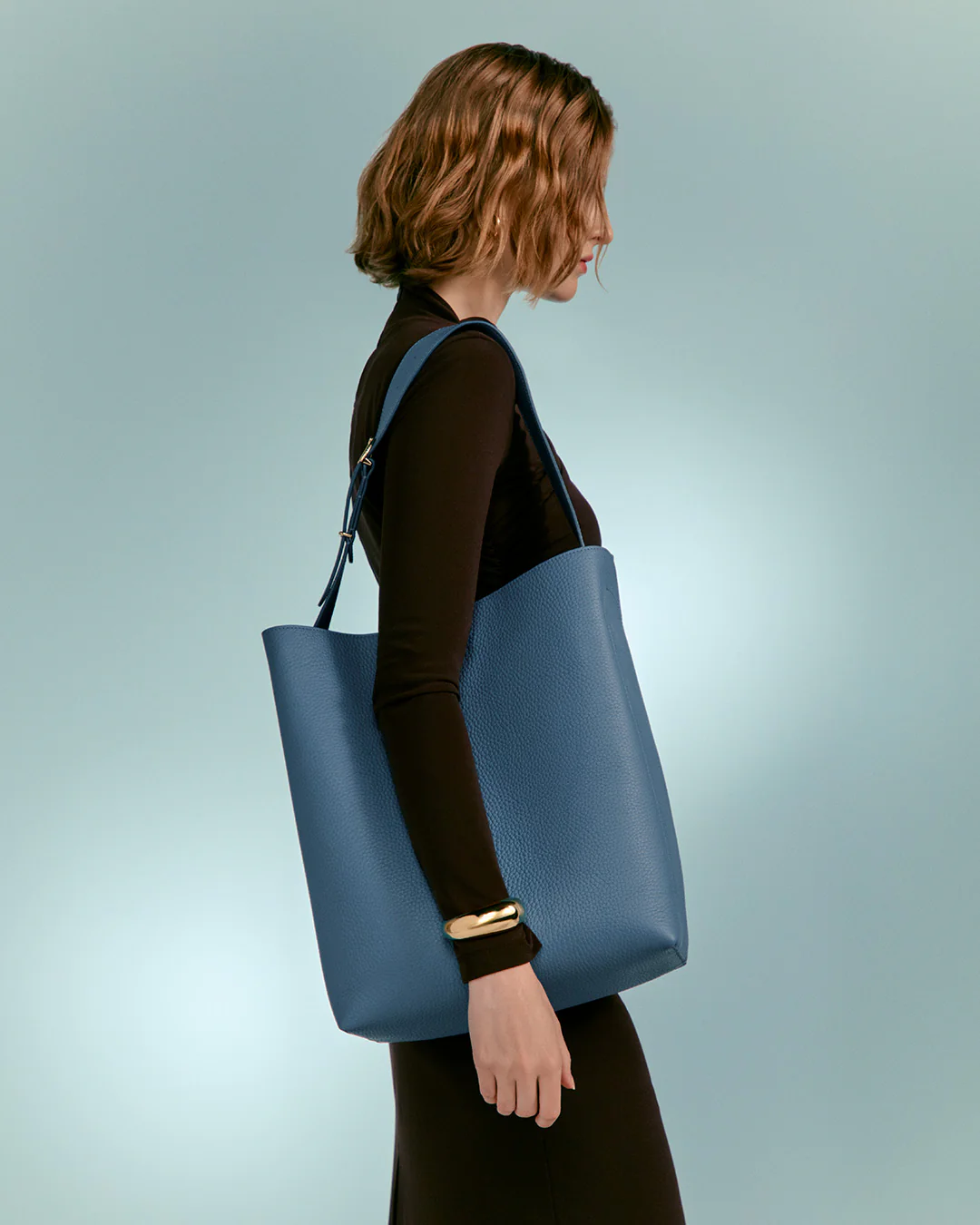 Oversized Linea Bag - Image 31