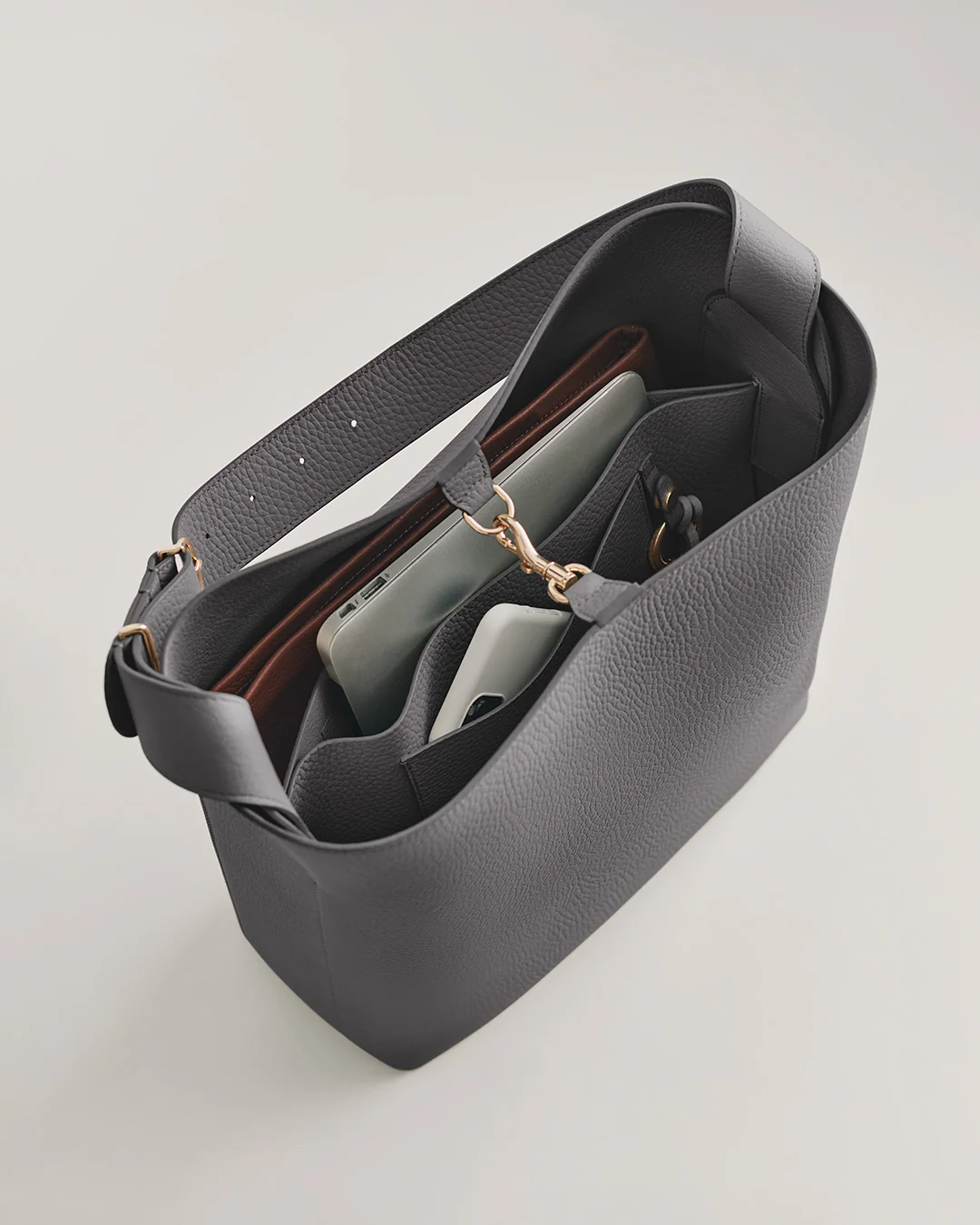 Oversized Linea Bag - Image 39