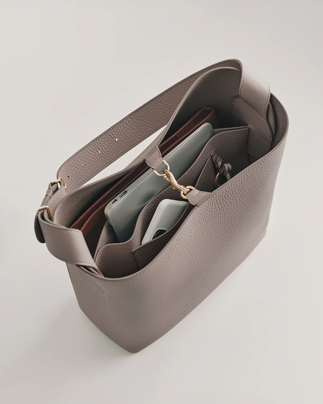 Oversized Linea Bag - Image 40