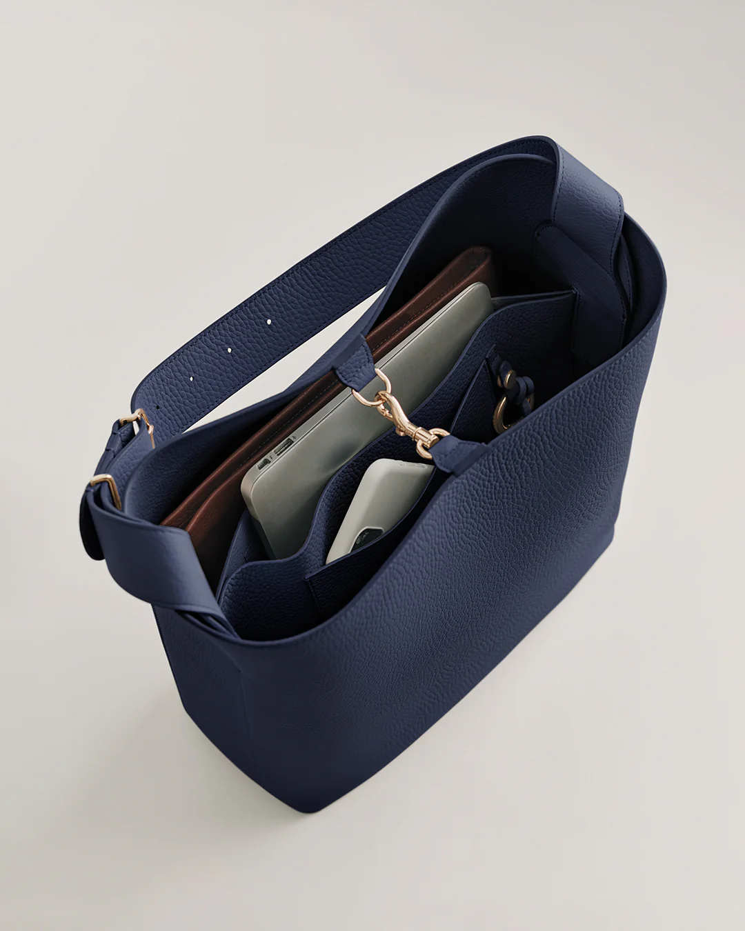 Oversized Linea Bag - Image 42