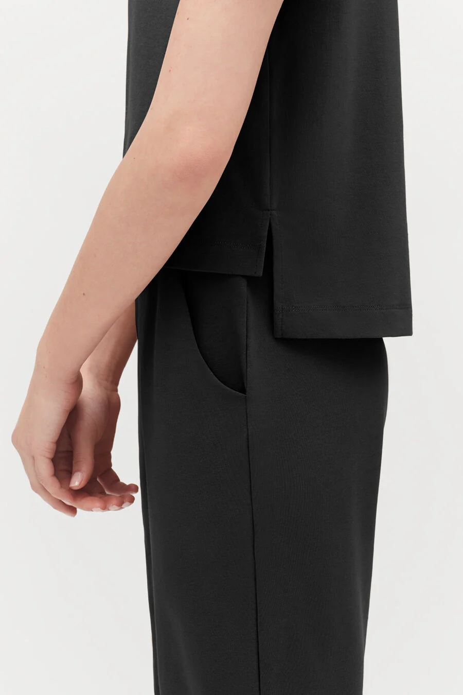 Padded Shoulder Cropped Tee - Image 4