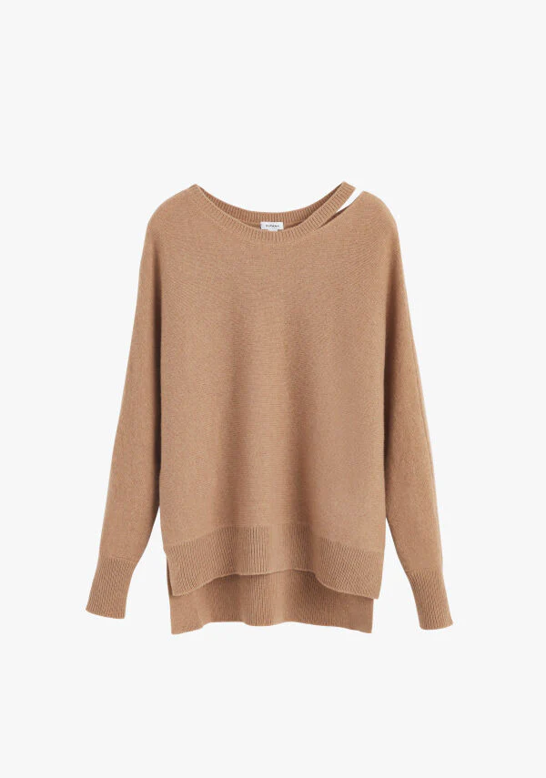 Recycled Cashmere Split-Neck Sweater - Image 11