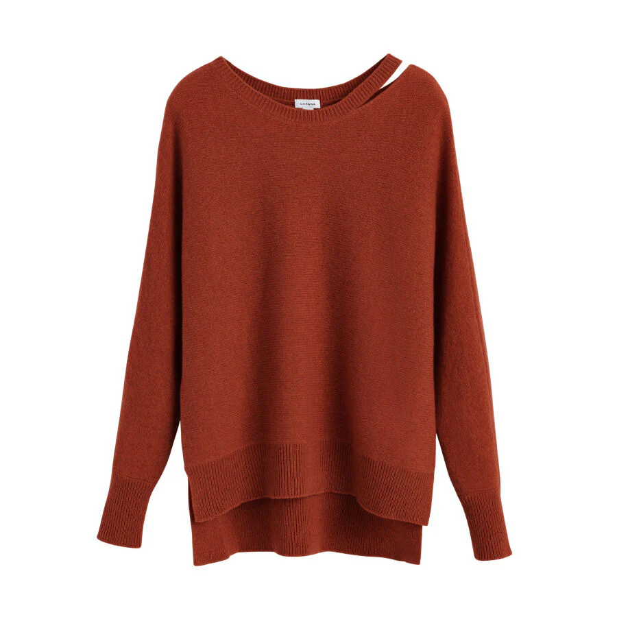 Recycled Cashmere Split-Neck Sweater - Image 13