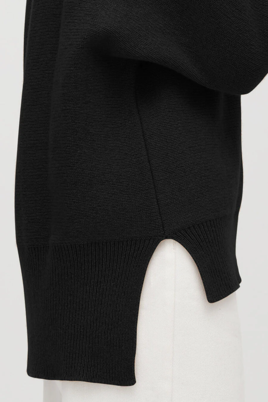 Recycled Cashmere Split-Neck Sweater - Image 3