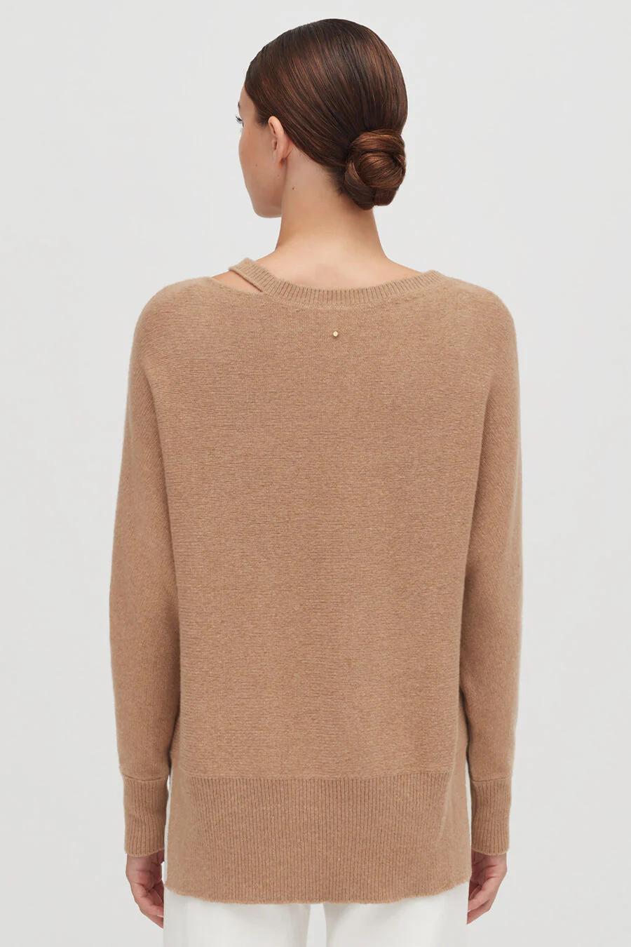 Recycled Cashmere Split-Neck Sweater - Image 8