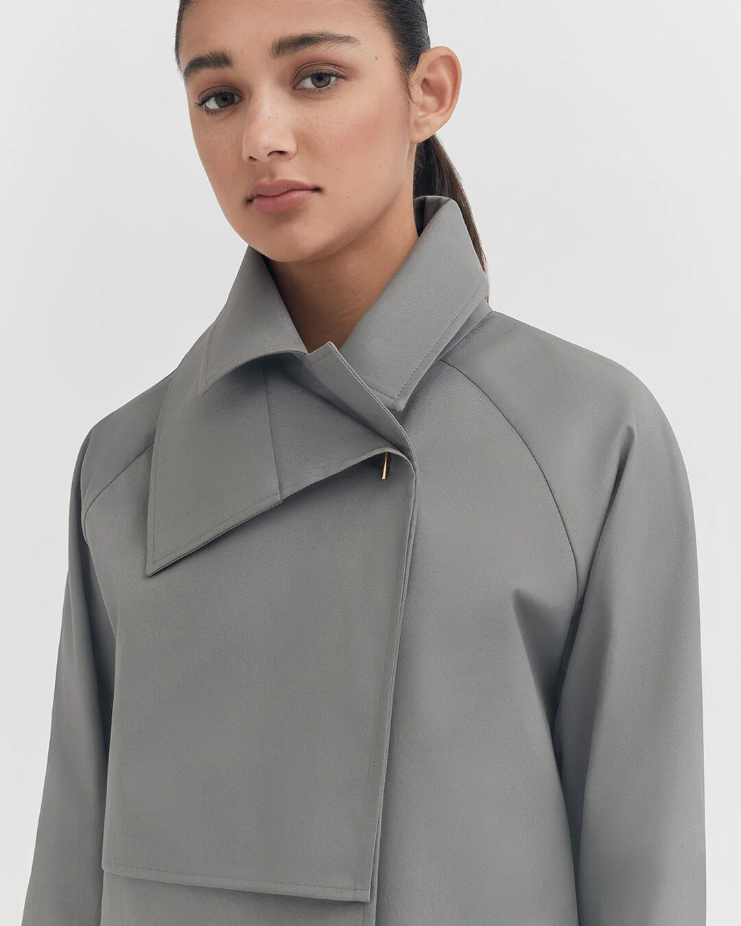 Relaxed Cropped Trench - Image 10