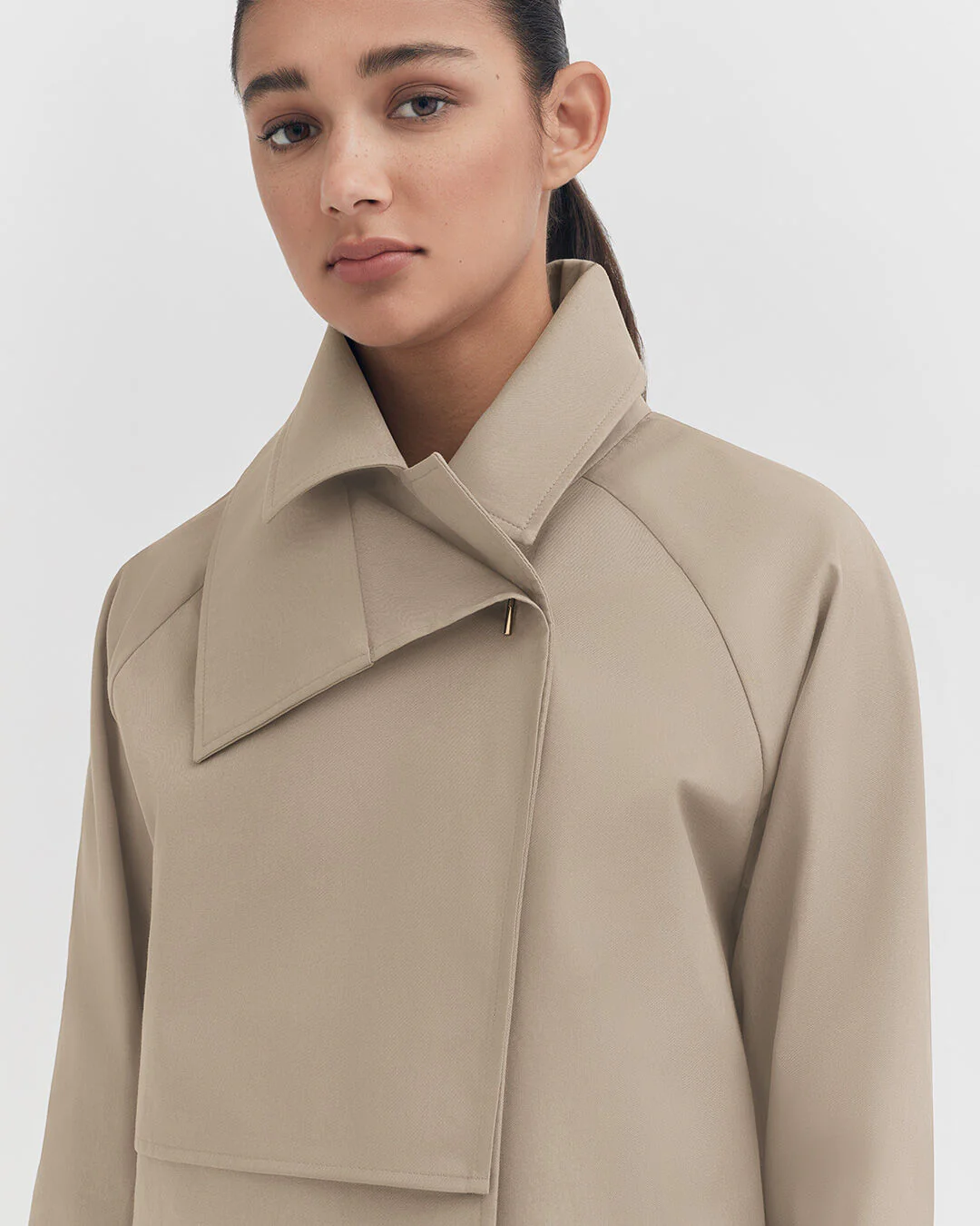 Relaxed Cropped Trench - Image 4