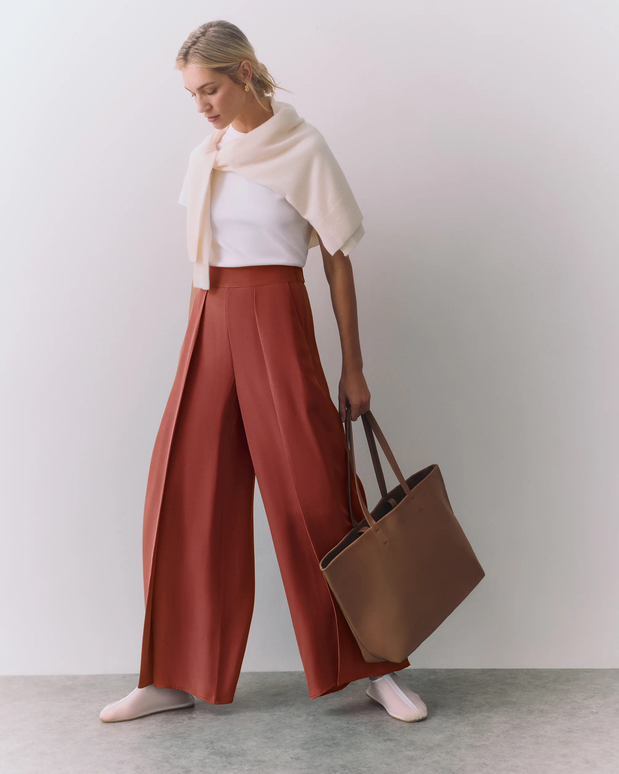 Silk Pleated Pant - Image 13