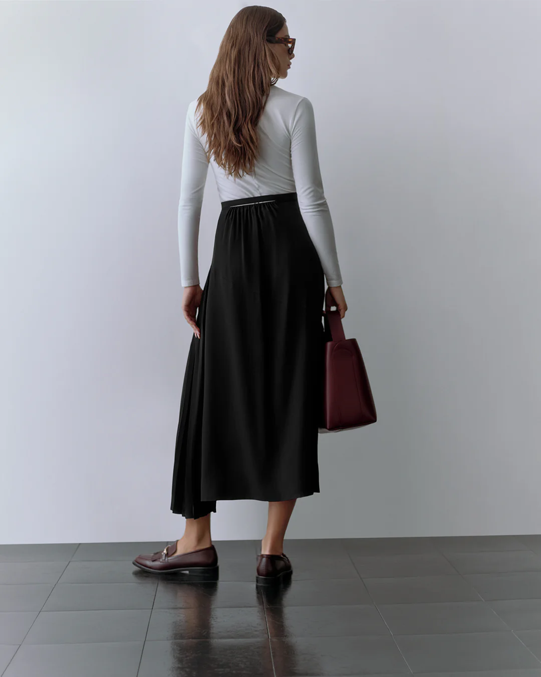 Silk Pleated Side Skirt - Image 4