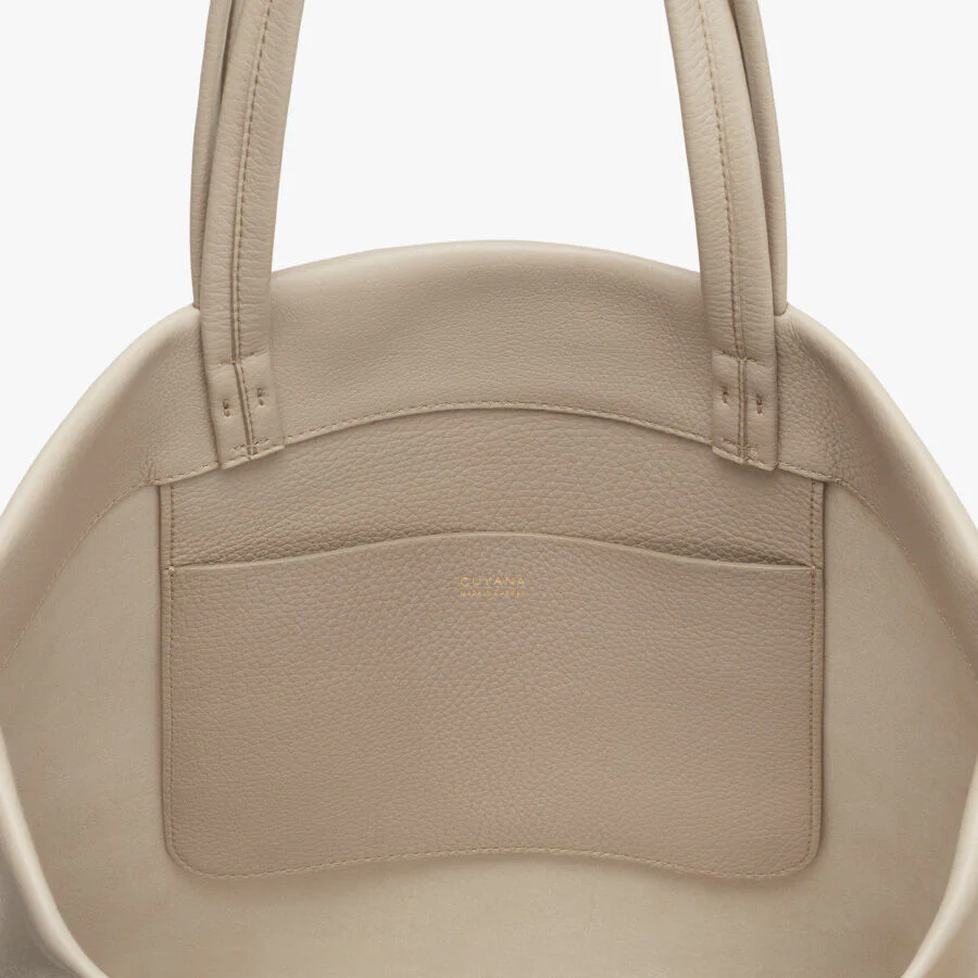Small Easy Tote - Image 23