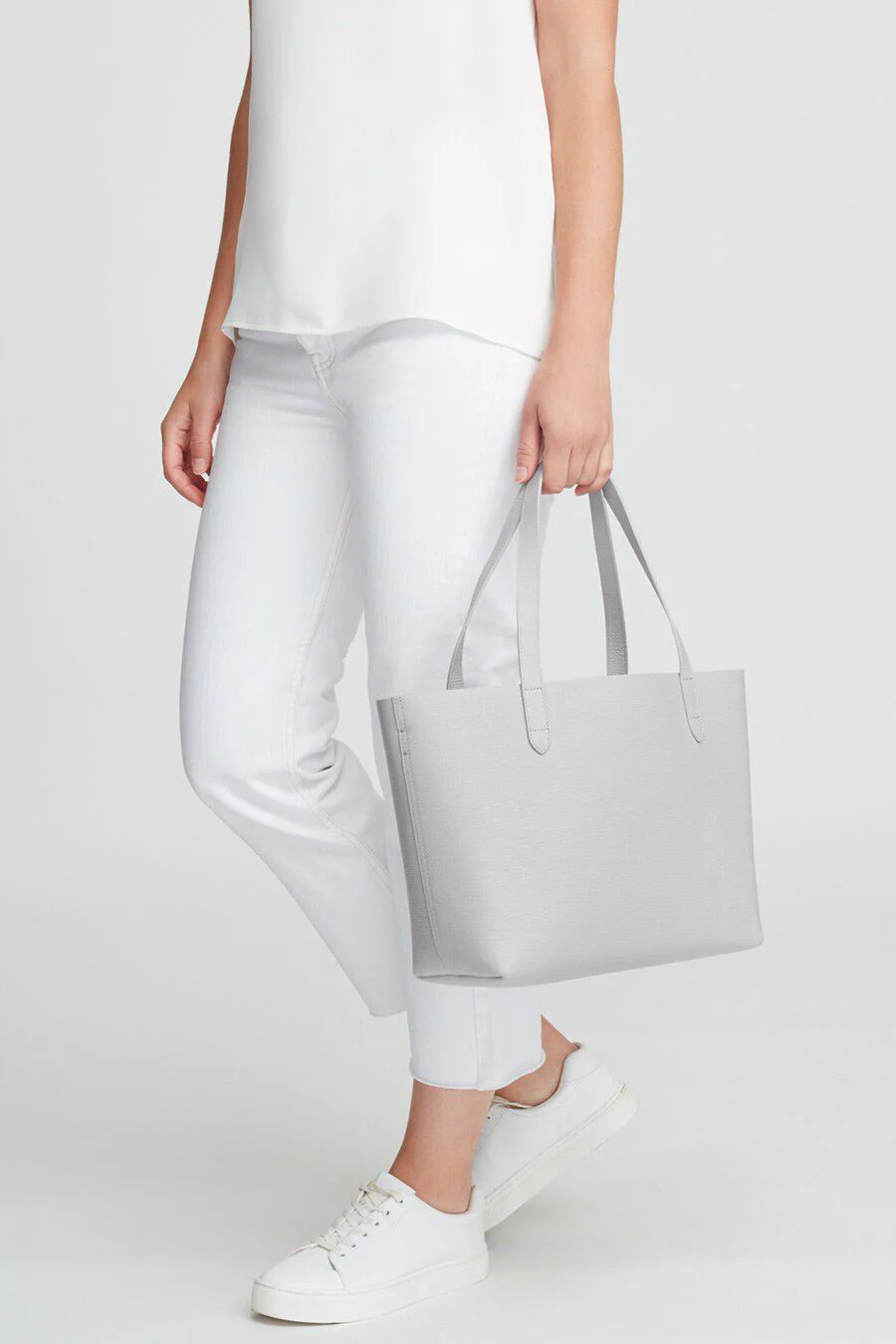 Small Structured Leather Tote - Image 7