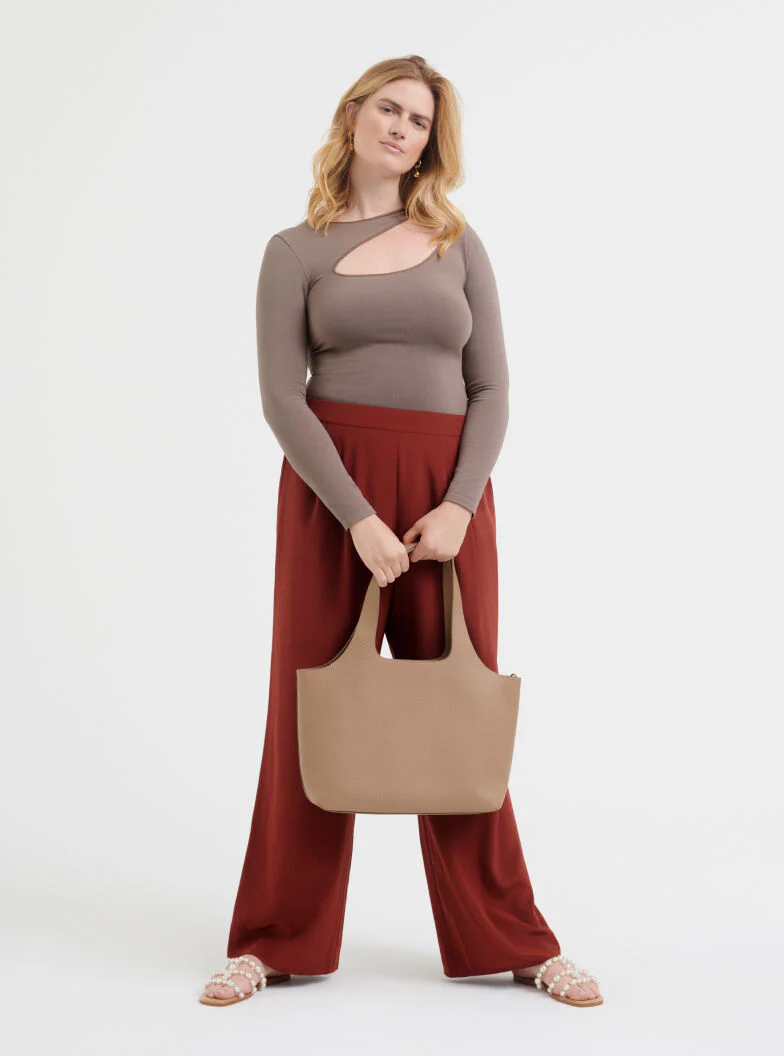 Stretch Long Sleeve Tee - Image 10