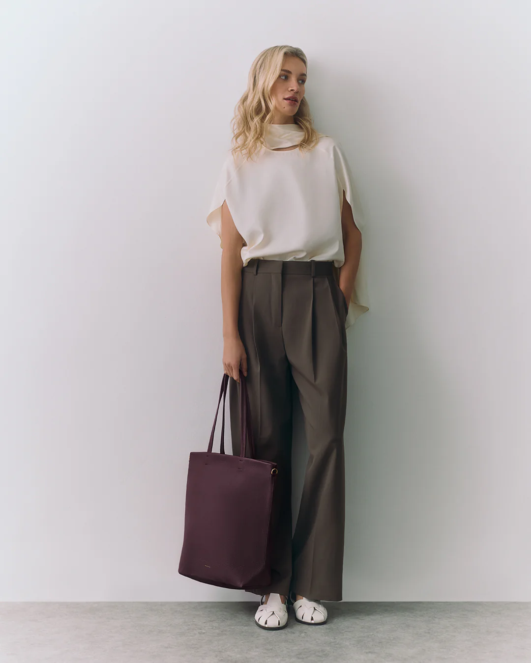 Tall Easy Zipper Tote - Image 141
