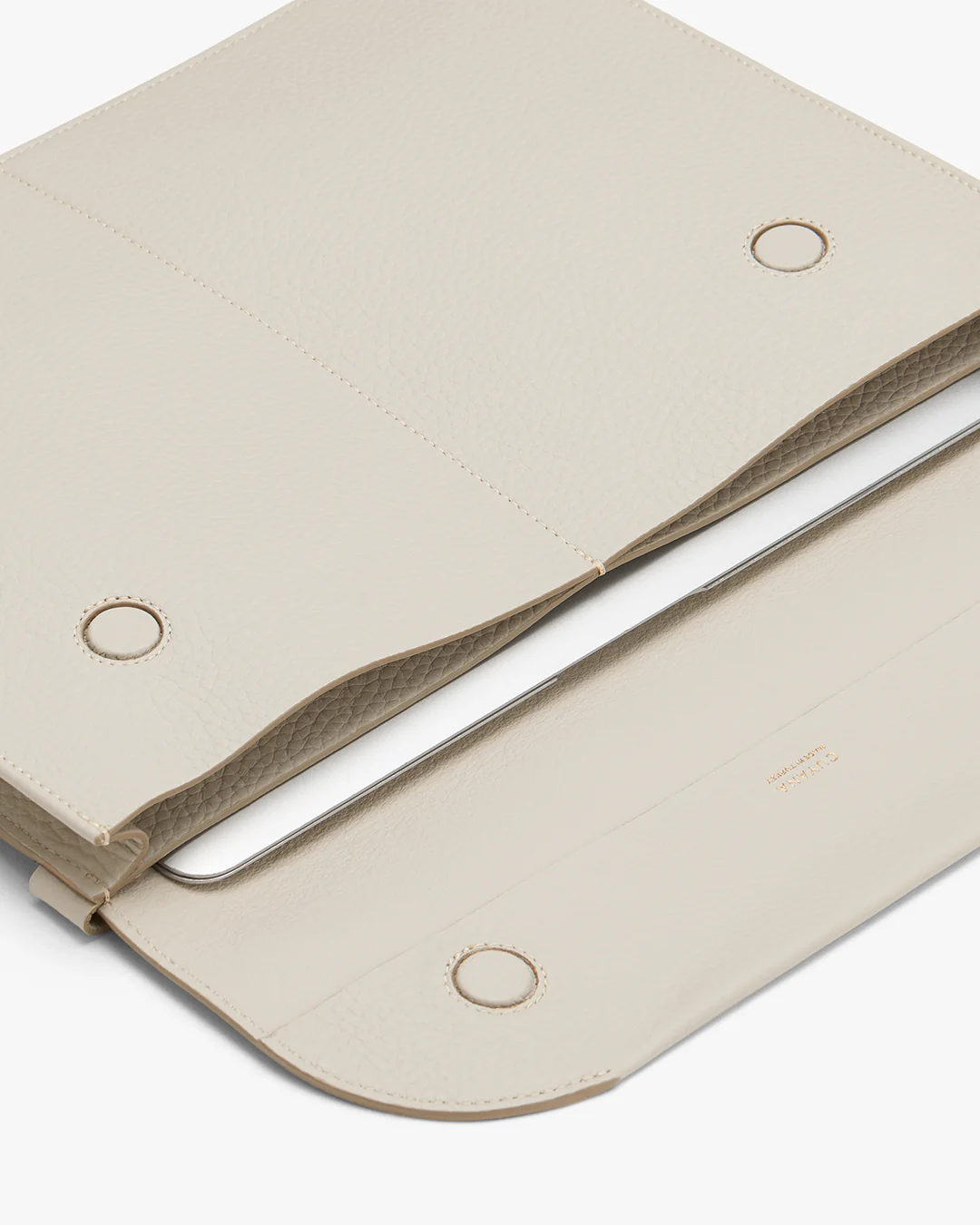 Tech Carryall 16-inch - Image 40