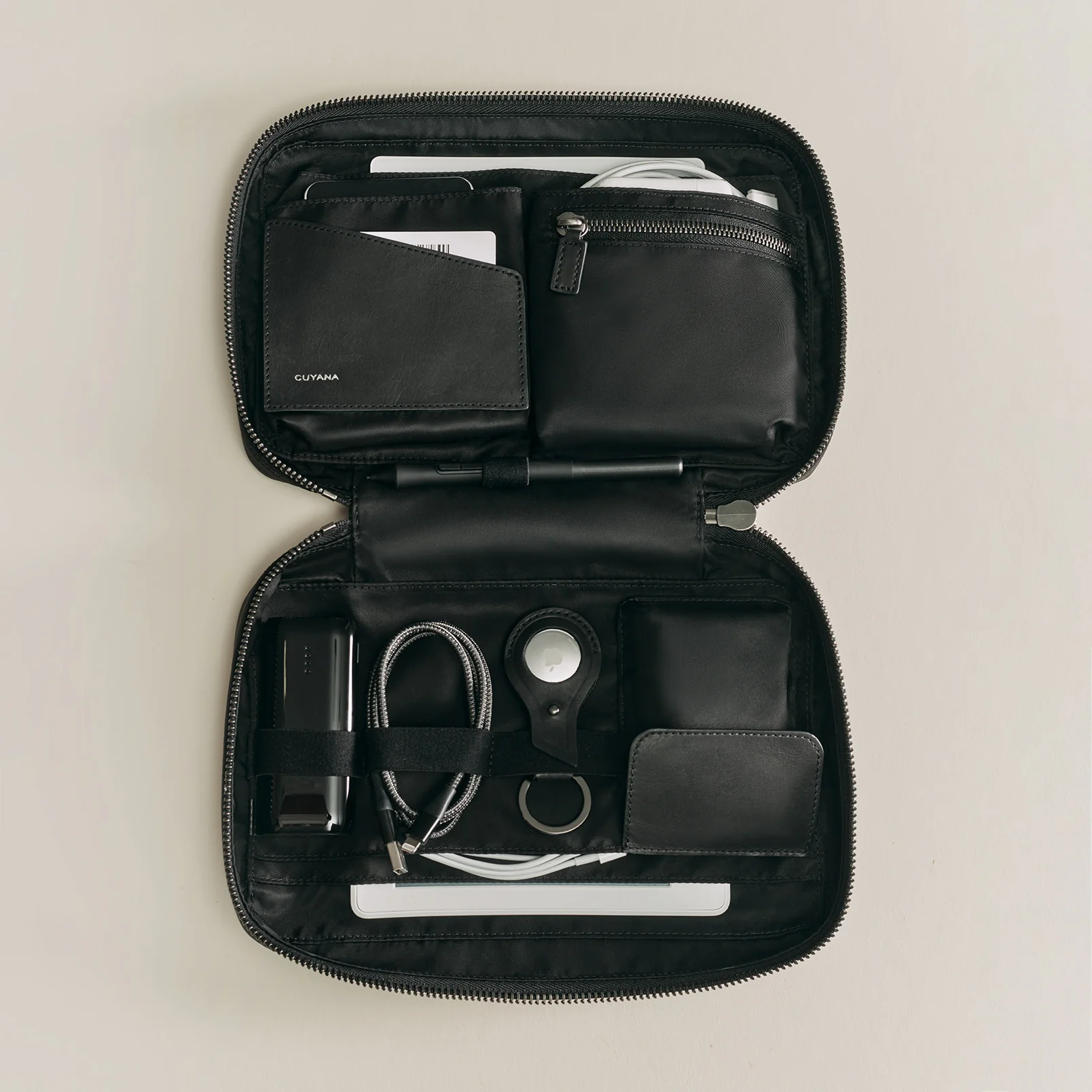 Tech Organizer - Image 4