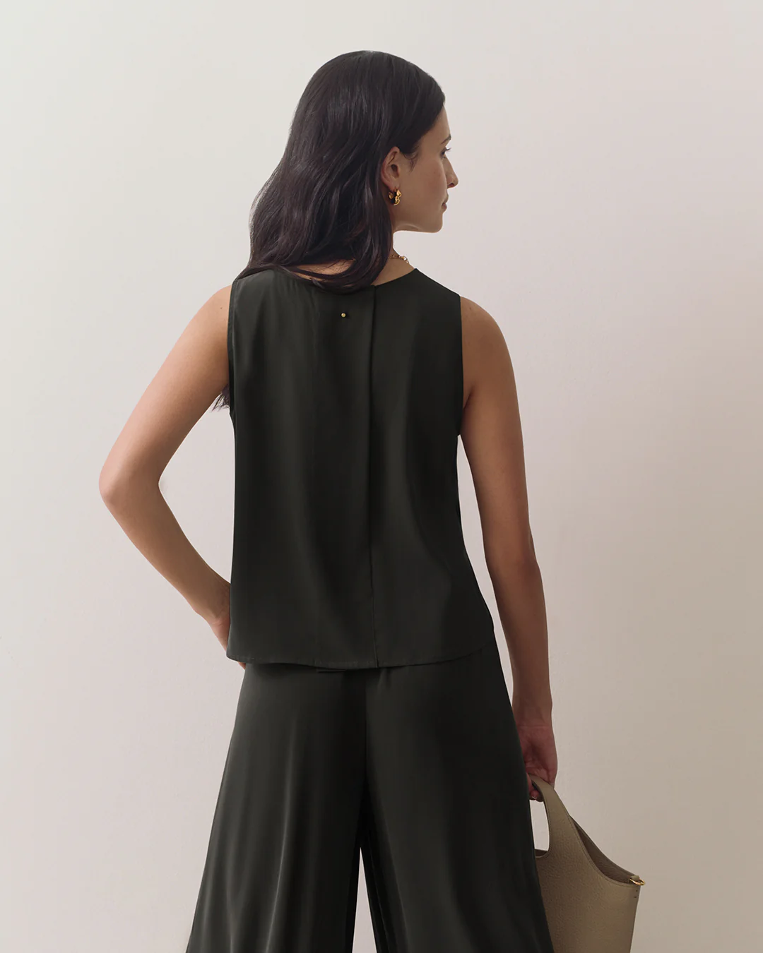 Washable Silk Cropped Overlay Tank - Image 19