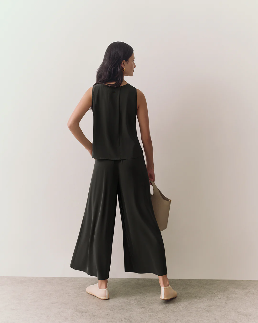 Washable Silk Cropped Pleated Pant - Image 7