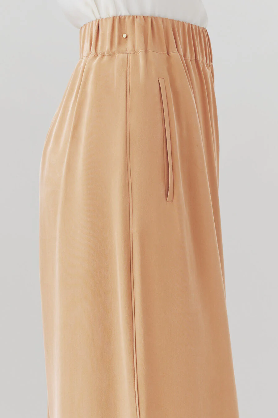 Washable Silk Wide-Leg Cropped Pant - Image 18