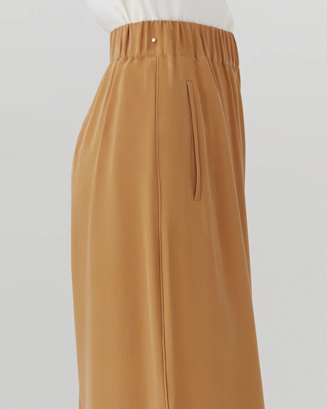 Washable Silk Wide-Leg Cropped Pant - Image 27